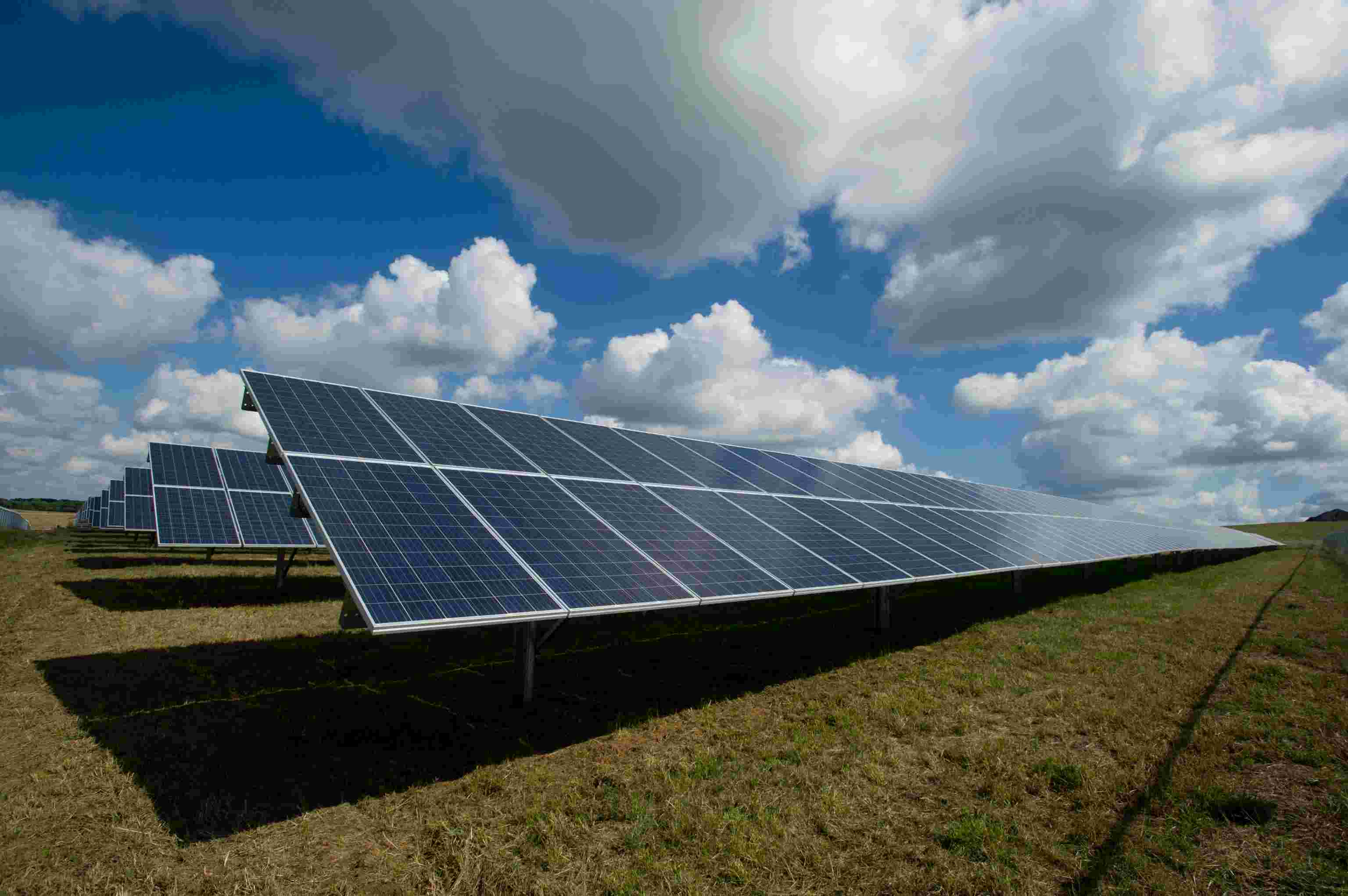 what are the advantages of solar energy