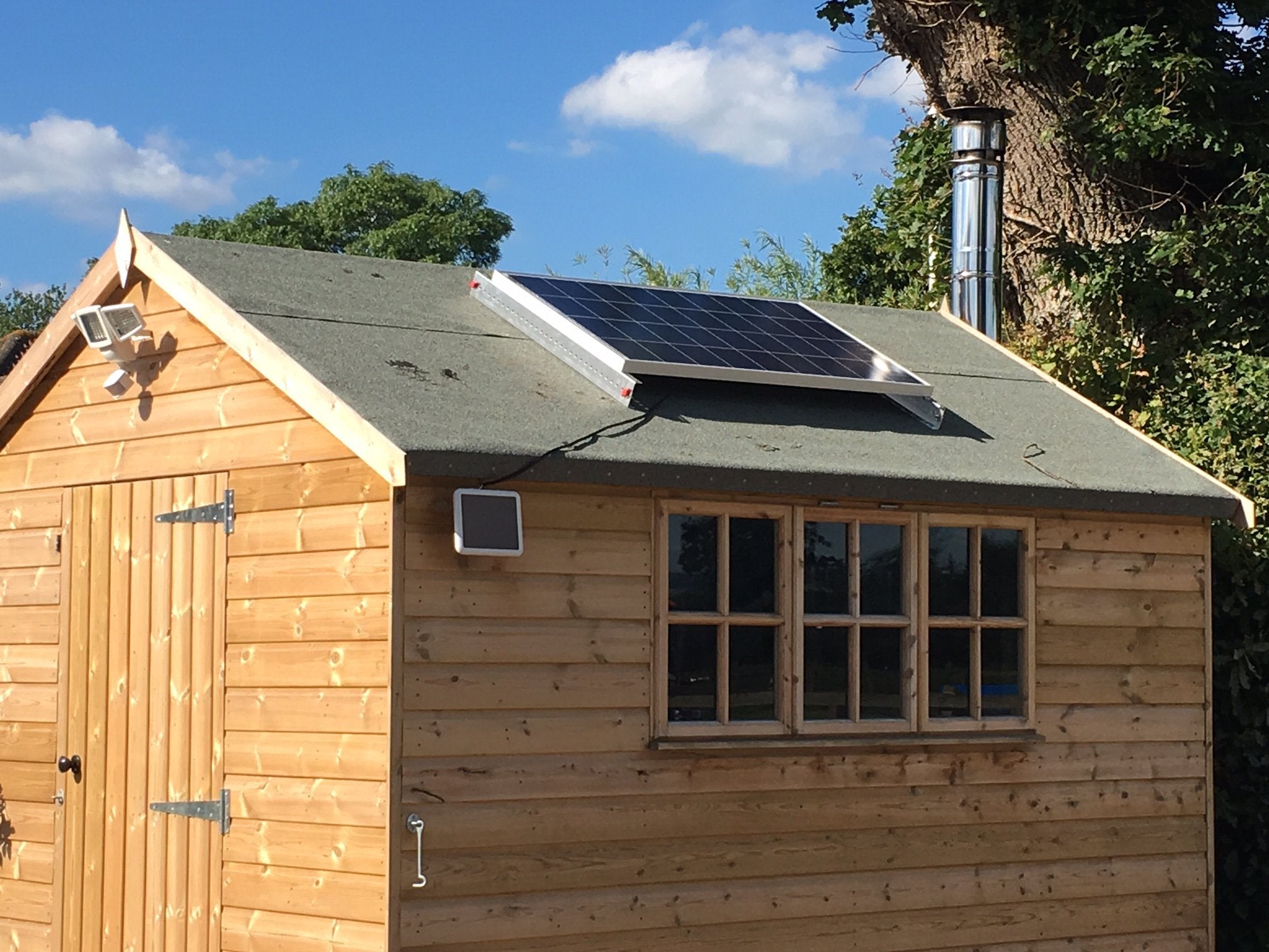 7 Tips for Finding the Best Solar Panel Kits for Shed